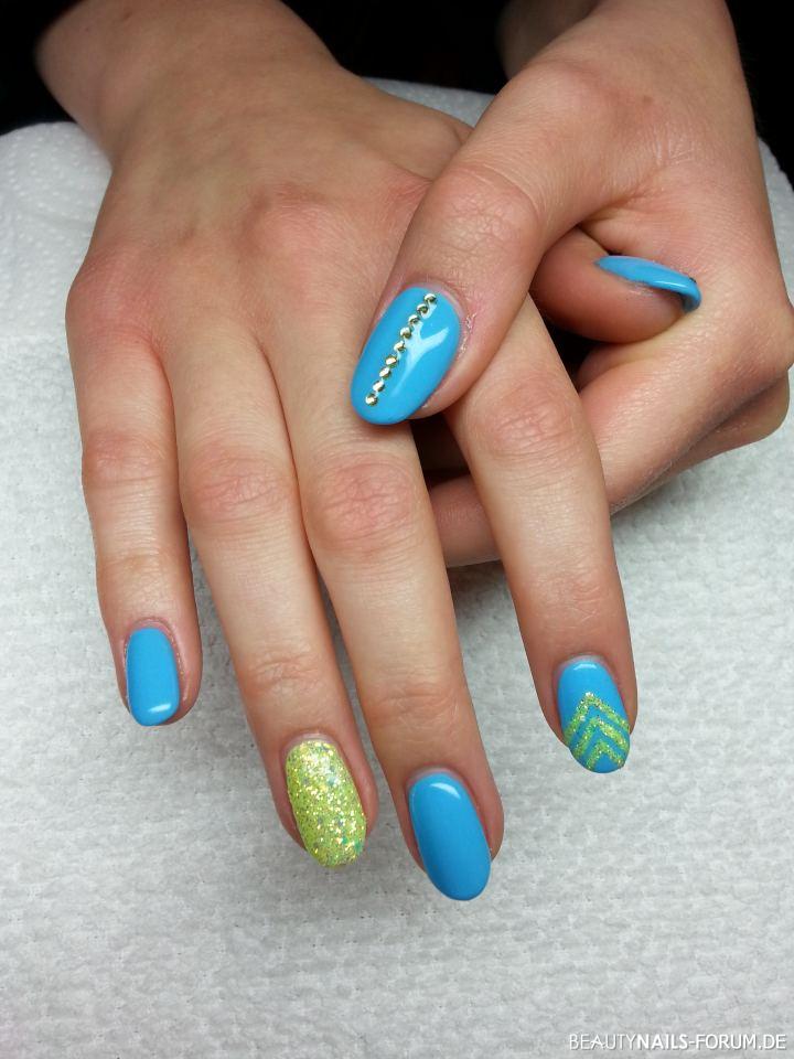 50+ Blaue Nägel Bilder mit Nailart - 2019