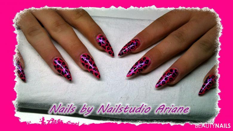 30+ Leoparden Nageldesign Leo & Tiger Nails / Leo Look - 2021